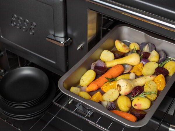 ESSE 1000 W Woodburning cooker oven roast vegetables tray